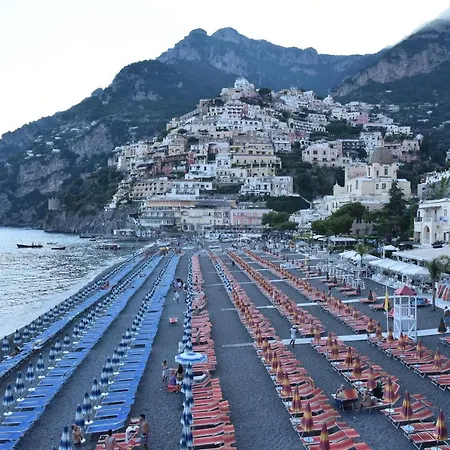 Blue Line House Positano
