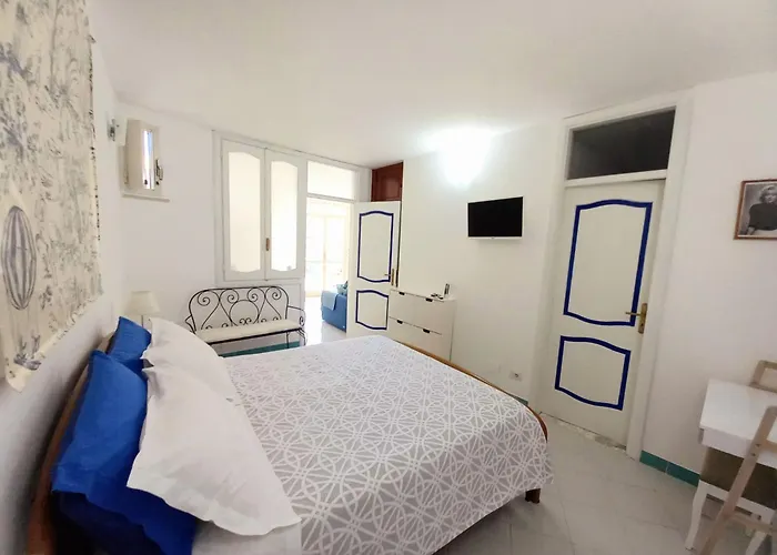 公寓 Blue Line House