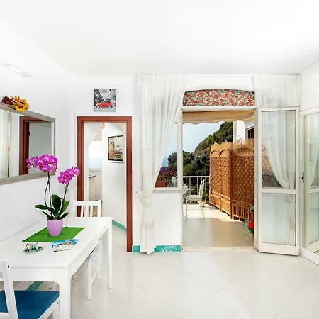 Apartment Blue Line House *