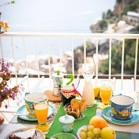 Apartment Blue Line House